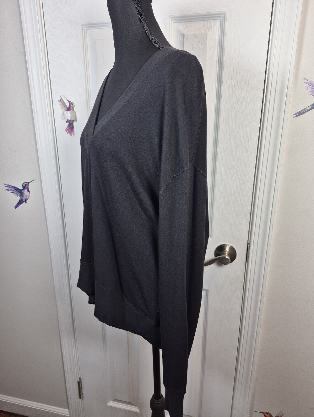 Rag & Bone New York Slouchy Black Knit Top Relaxed Deep V Neck Size Medium - Picture 3 of 5